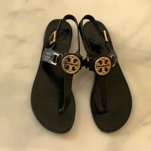 Tory burch flat sandals 6.5